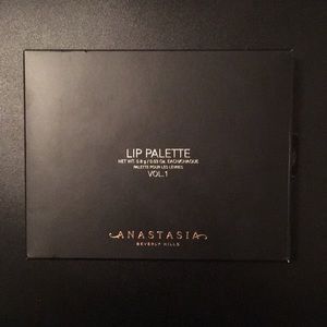 BRAND NEW ABH LIP PALETTE VOL. 1